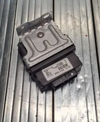 Hyundai ix35 Transfer box differential control unit 954473B300 M0003641 9006010002KM
