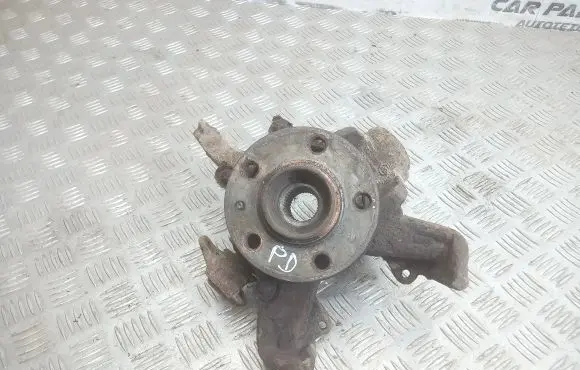 Volkswagen Golf IV Front wheel hub spindle knuckle