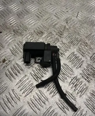 Toyota Corolla Verso AR10 Vacuum valve 258190R011