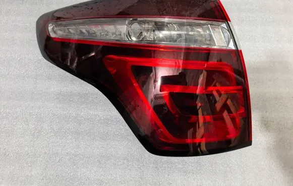 Citroen C4 I Picasso Rear/tail lights 9673164880