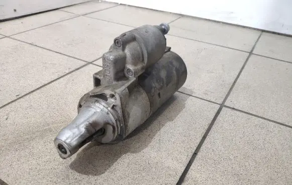 Mercedes-Benz GLC C253 Starter motor A6429061100
