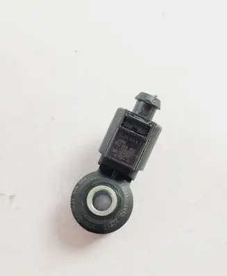 Volkswagen T-Roc Detonation knock sensor 030905337D 8K0973702