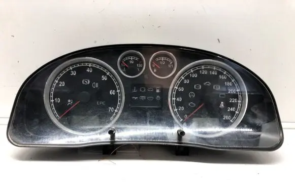 Speedometer (instrument cluster)
