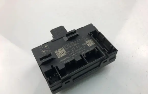 Volkswagen Golf VII Other control units/modules 5Q4959392C