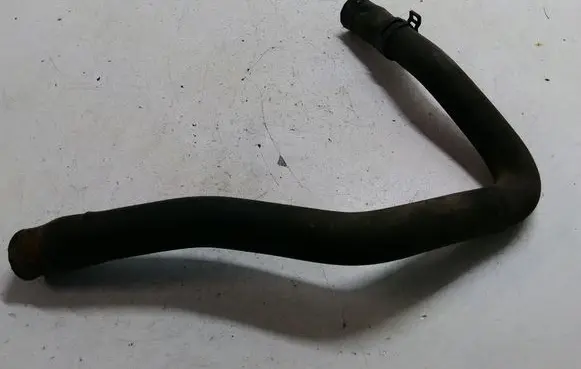 Volkswagen Touareg I Engine coolant pipe/hose 7L6815986A
