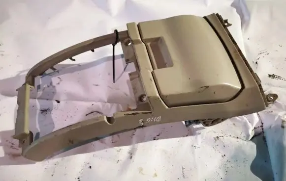 Chrysler Pacifica Other interior part 1002143a12