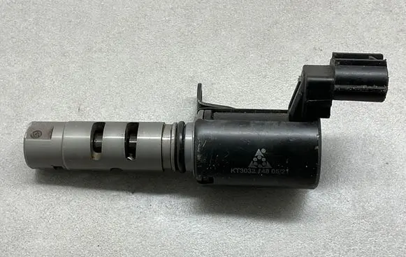 KIA Ceed Oil level sensor KT3032148 KT303214805