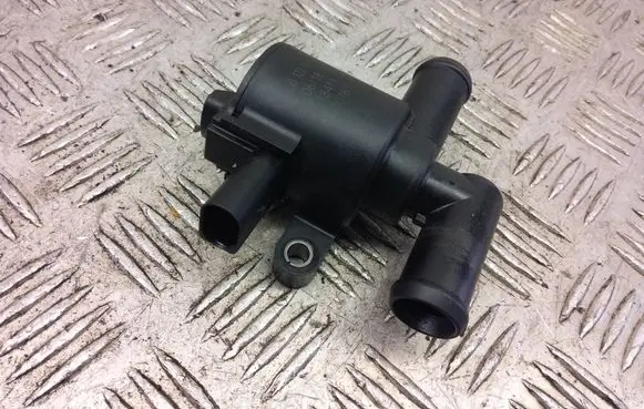 Volkswagen Golf VII Electric auxiliary coolant/water pump 5Q0906457