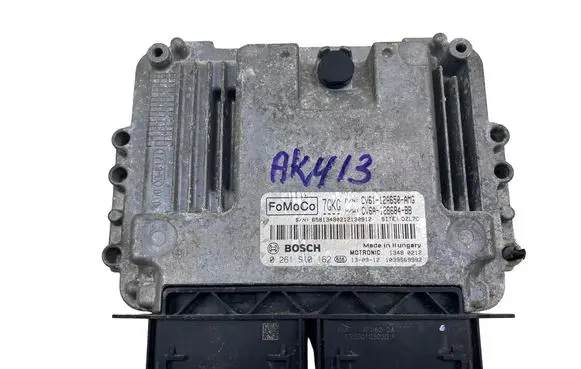Ford Focus Engine control unit/module ECU CV6112A650AMG 0261S10162