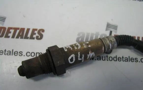Mercedes-Benz E W211 Lambda probe sensor A0015400517