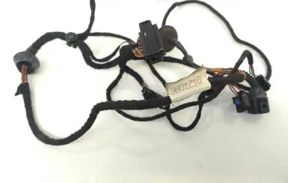 Volkswagen PASSAT B5 Front door wiring loom 3B0121G