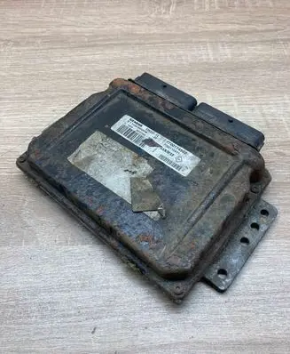 Renault Megane II Engine control unit/module ECU 7700114502 7700110471 S110030008