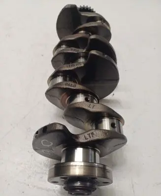 Volkswagen Golf VII Crankshaft 04L105263D