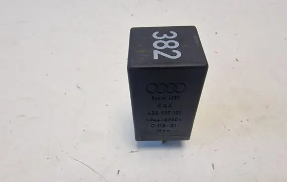 Audi A8 S8 D2 4D Other relay 4D0907131