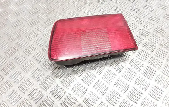 BMW 5 E39 Tailgate rear/tail lights 8361674