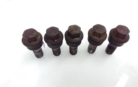 Audi Q5 SQ5 Nuts/bolts 
