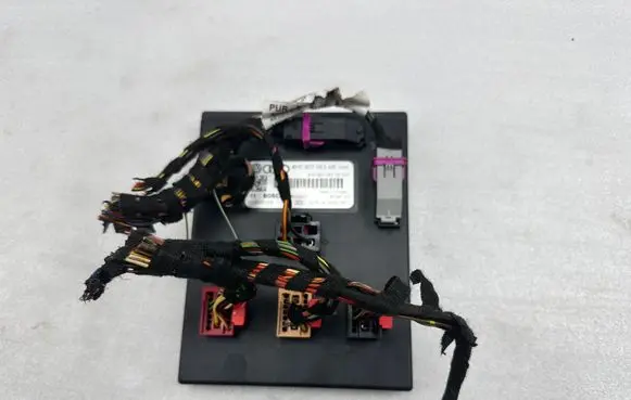 Audi A8 S8 D4 4H Comfort/convenience module 4H0907063AB 4H0907063