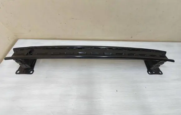 Audi Q2 - Rear bumper cross member 81A807309A