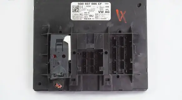 Volkswagen Touareg II Comfort/convenience module 5Q0937086CF