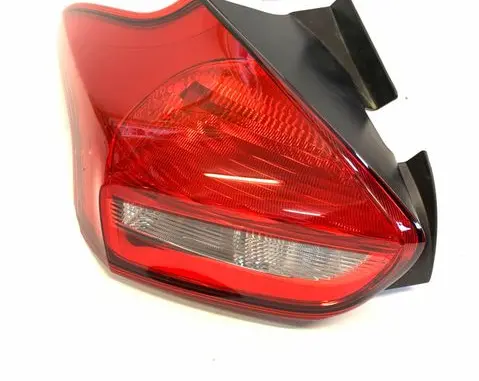 Ford Focus Rear/tail lights F1EB13405BE