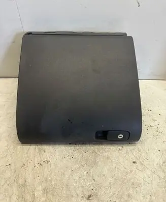 Volkswagen Golf Plus Glove box 5M1857097