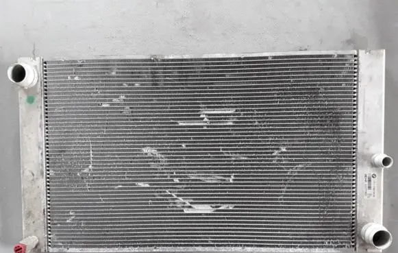 BMW 7 E65 E66 Coolant radiator 7795138