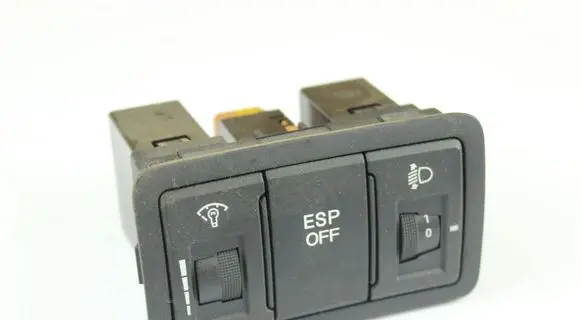 Hyundai i30 ESP (stability program) switch 