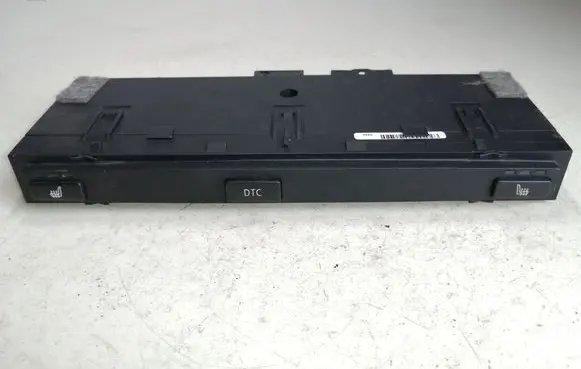 BMW 5 E60 E61 Seat heating switch 6952471