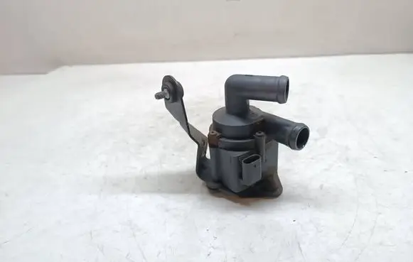 BMW 5 F10 F11 Electric auxiliary coolant/water pump 9167206 6411916706