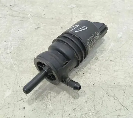 BMW 5 F10 F11 Windscreen/windshield washer pump 6934160