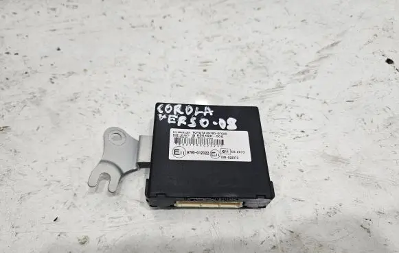 Toyota Corolla Verso AR10 Immobilizer control unit/module 897800F020