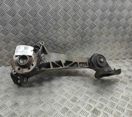 Mini One - Cooper Clubman R55 Rear wheel hub 6795659 6761841