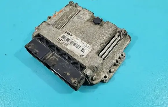 Opel Zafira B Engine control unit/module ECU 0281012549 IMPRK1517023