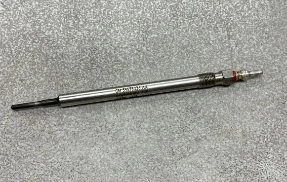 Opel Insignia B Glow plug 55578336