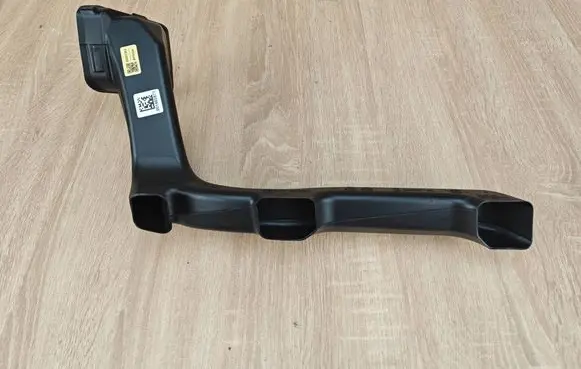 BMW 4 G22 G23 G24 G26 Air intake duct part 6805554