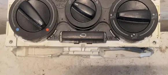 Volkswagen Golf IV Climate control unit 1J0819045F 901511200000 657836A11