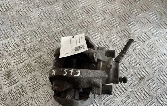 Mercedes-Benz CLS C218 X218 Rear brake cylinder 
