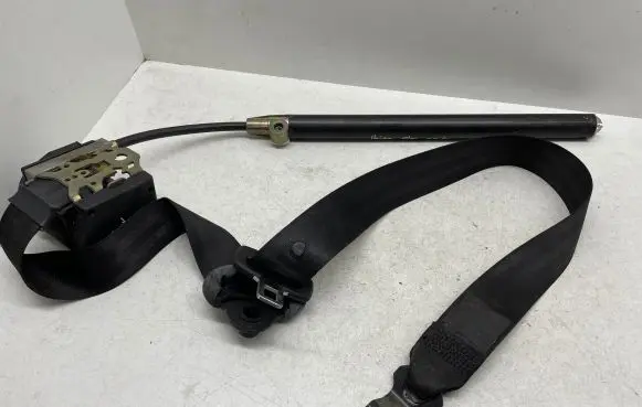 Seat Ibiza II (6k) Front seatbelt 6K4857705A