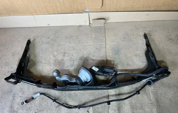 Volkswagen PASSAT B9 Tow bar set 3J0803881
