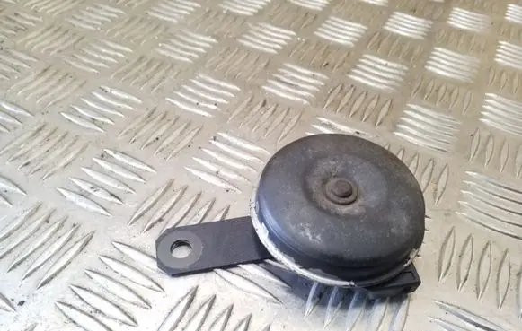 Toyota Previa (XR30, XR40) II Horn signal 8651028130