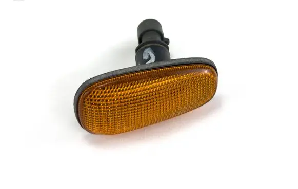 Opel Astra G Front fender indicator light 90560403