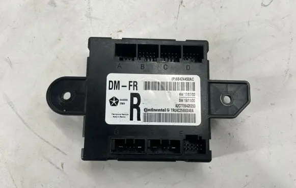 Chrysler Pacifica Door control unit/module P68424450AC 68424450AC A2C7709420200