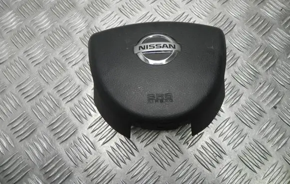 Nissan Interstar Steering wheel airbag 4Y154Z01 M3547