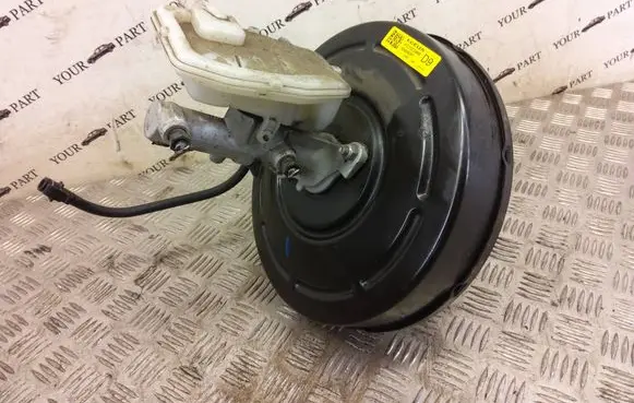 Renault Trafic III (X82) Brake booster 472102348R