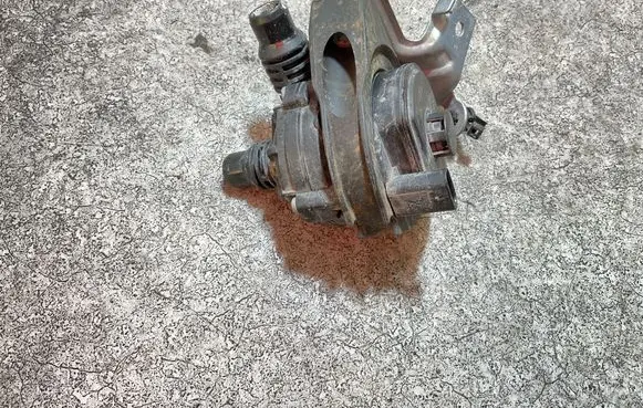 BMW 2 F44 Electric auxiliary coolant/water pump 9470972