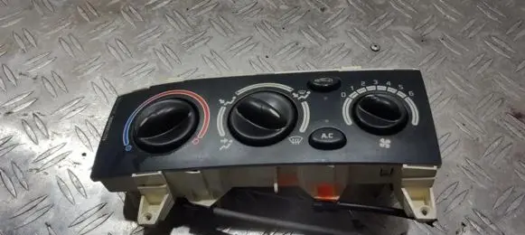 Renault Scenic I Climate control unit 655739w 100840