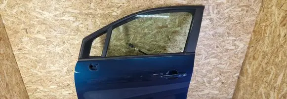 Renault Captur Front door 
