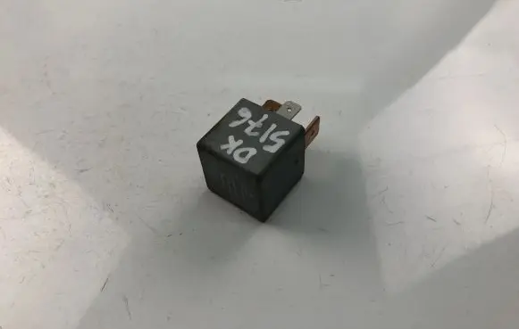 Volkswagen Golf VI Other relay 191937503
