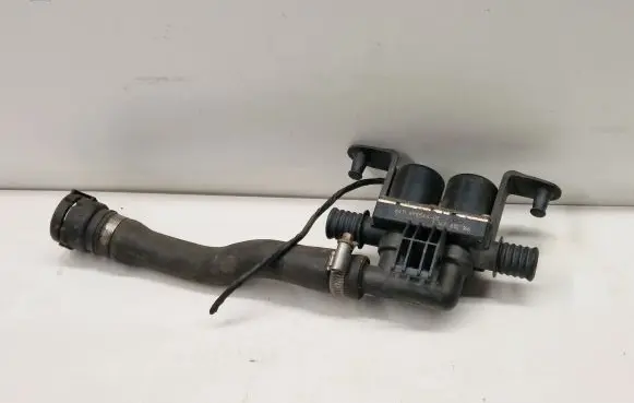 BMW X5 E70 Coolant heater control valve 6910544