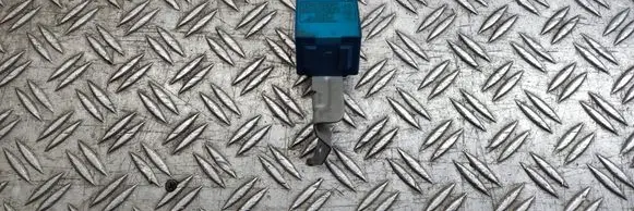 Toyota Prius (XW20) Window wiper relay 8594047010 0521003082